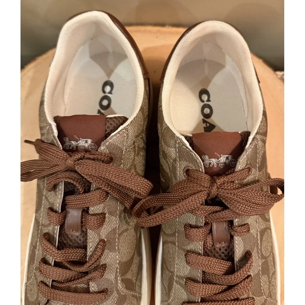 COACH CLIP LOW LOGO SNEAKERS G4949 KHAKI/SADDLE SIZE 9.5D 168$‎